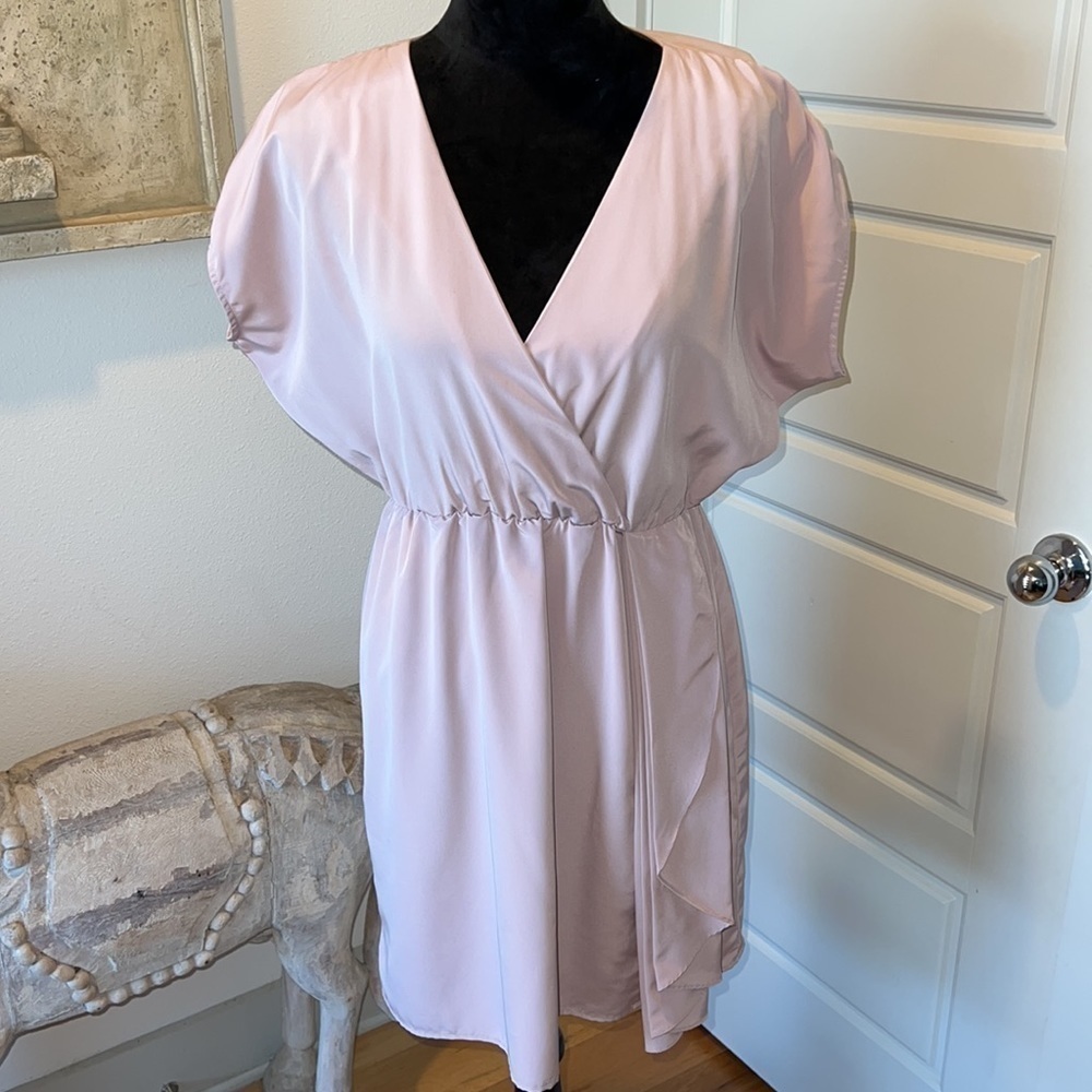 H&M pink‎ dress V cleavage elastic waist shirt sleeves Sz 4